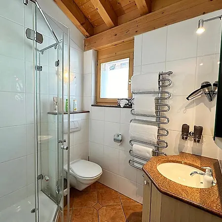 Maisonette - 45M2 Zum Relaxen, Mit Garage - Me17-B Pontresina Exterior photo