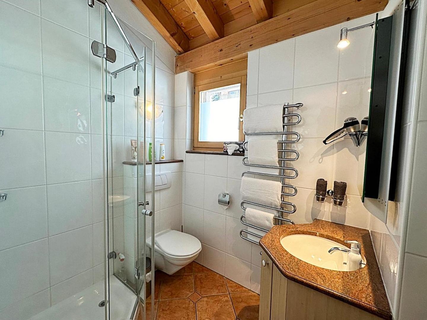 Maisonette - 45m2 Zum Relaxen, Mit Garage - Me17-b Apartment Pontresina